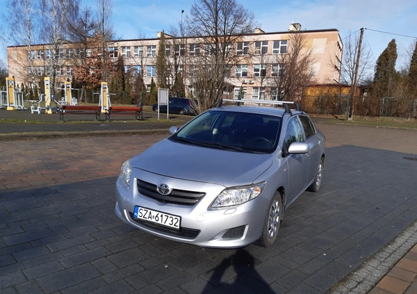 Toyota Corolla cena 17000 przebieg: 215828, rok produkcji 2008 z Zawiercie małe 67